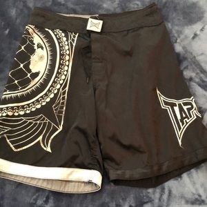 Tapout men’s shorts. Size 32